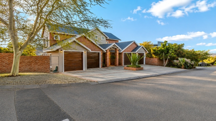 4 Bedroom Property for Sale in Seasons Lifestyle Estate North West